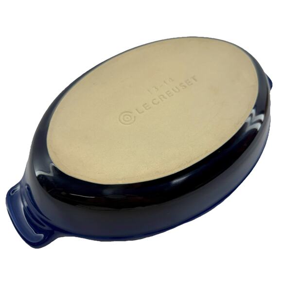 Le Creuset 13-14 Oval Stoneware Baking Dish Marine Blue 2.6 Qt NEW Unused France - Picture 3 of 9